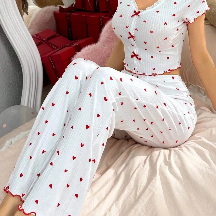 Hot-selling Home Clothes Printed Love V-neck Short-sleeved Pajamas Women's Outer Wearing Pants Two-piece suit